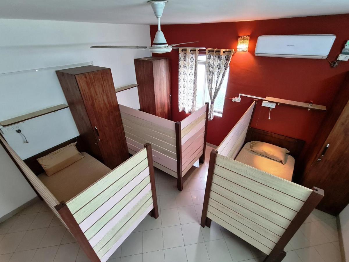 Hostel Lifespace- Twin Bungalow With Pods, Bunks, Private Rooms, Cowork & Cafe Pune Exterior foto