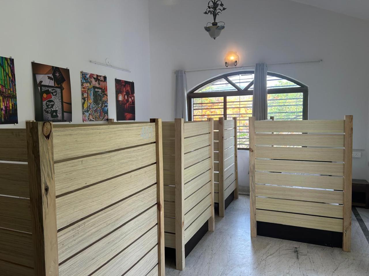 Hostel Lifespace- Twin Bungalow With Pods, Bunks, Private Rooms, Cowork & Cafe Pune Exterior foto